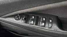 Vauxhall Crossland 1.5 Turbo D Ultimate 5dr Diesel Hatchback